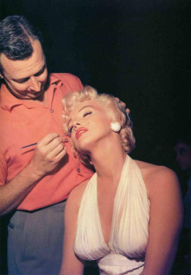 Marilyn Monroe pic #266176