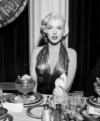 Marilyn Monroe pic #196877