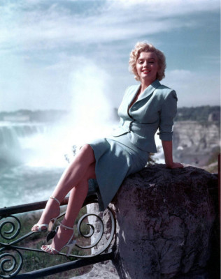 Marilyn Monroe pic #374516
