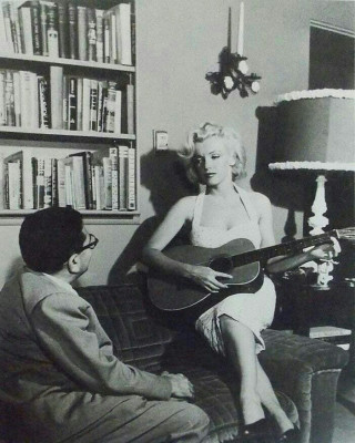 Marilyn Monroe pic #1157179
