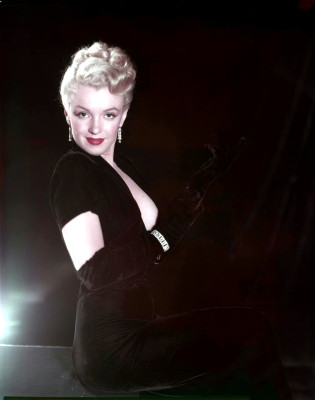 Marilyn Monroe pic #373896