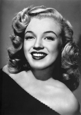 Marilyn Monroe pic #383687