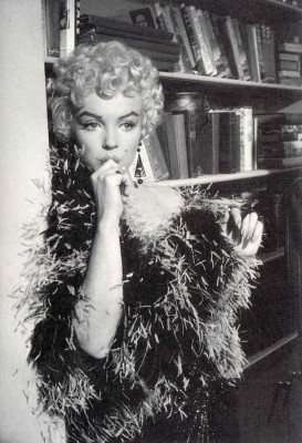 Marilyn Monroe pic #170440