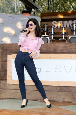 photo 8 in Marina And The Diamonds gallery [id780734] 2015-06-22 00:00:00