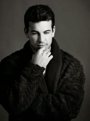 photo 17 in Mario Casas gallery [id1314296] 2022-11-18 00:00:00