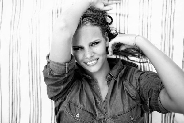 photo 22 in Marloes Horst gallery [id293433] 2010-10-06 00:00:00