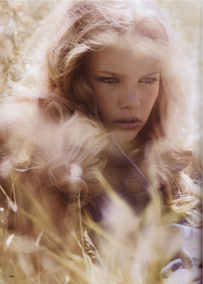 photo 25 in Marloes Horst gallery [id175109] 2009-08-05 00:00:00