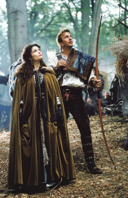 Mary Elizabeth Mastrantonio pic #1313271