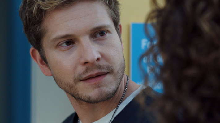 Matt Czuchry pic #1219280