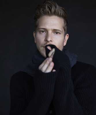 Matt Czuchry pic #1243262