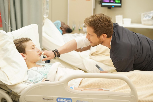 Matt Czuchry pic #1206921