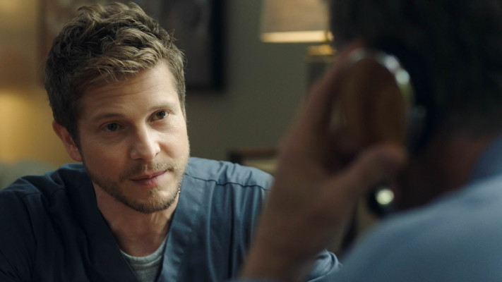 Matt Czuchry pic #1234255
