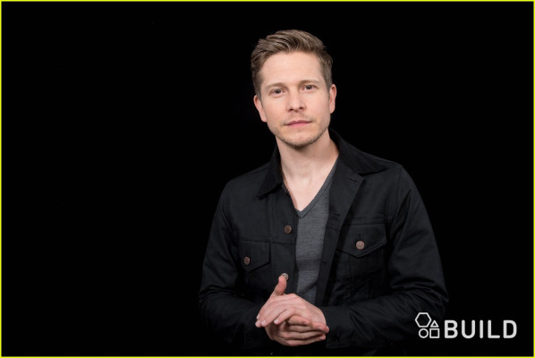 Matt Czuchry pic #1276202