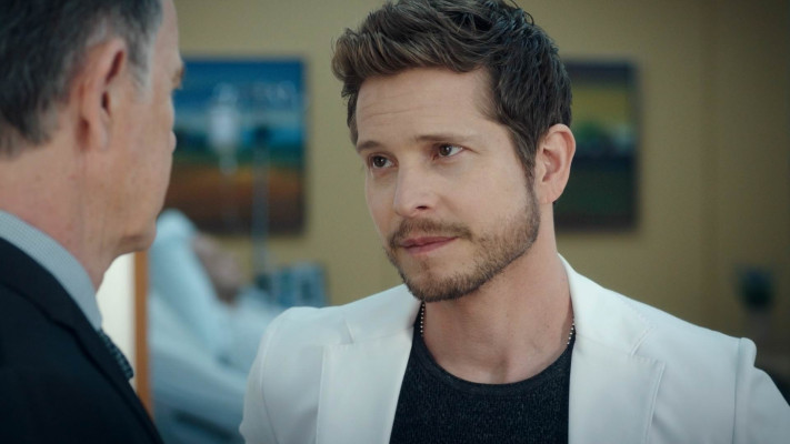 Matt Czuchry pic #1232575