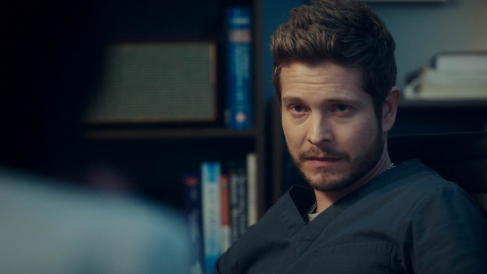 Matt Czuchry pic #1245063