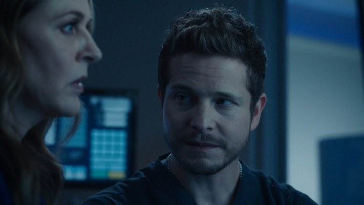 Matt Czuchry pic #1240253