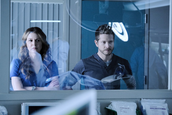 Matt Czuchry pic #1240245