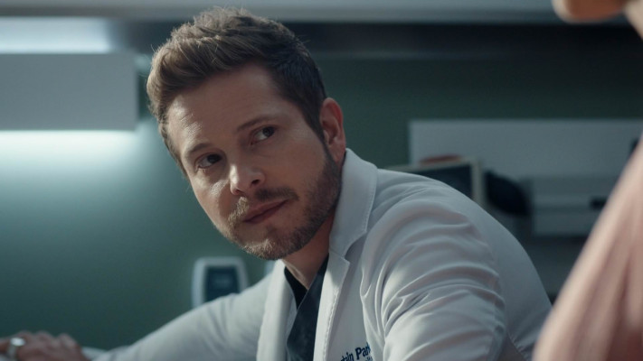 Matt Czuchry pic #1240250