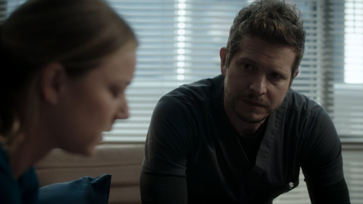 Matt Czuchry pic #1252720