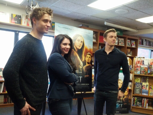 Max Irons pic #676322