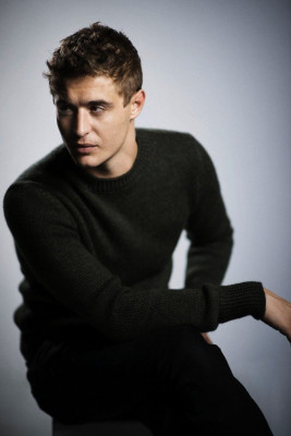 Max Irons pic #746425