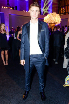 Max Irons pic #748668