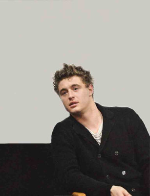 Max Irons pic #676184