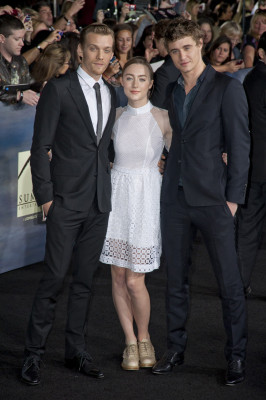 Max Irons pic #674018
