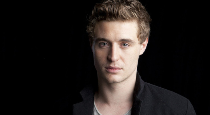 Max Irons pic #673764