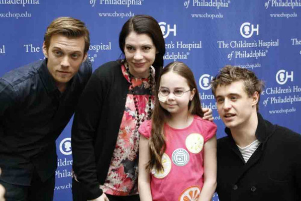 Max Irons pic #675289