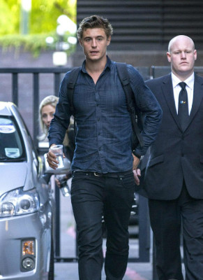 Max Irons pic #672811