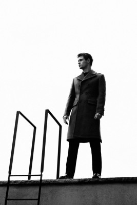Max Irons pic #682511