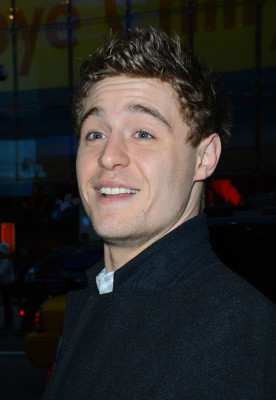 Max Irons pic #675260