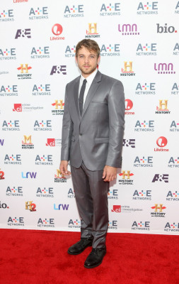 photo 22 in Max Thieriot gallery [id1237626] 2020-10-28 00:00:00