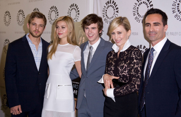 photo 8 in Max Thieriot gallery [id1250858] 2021-03-24 00:00:00