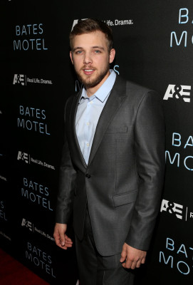 Max Thieriot pic #1281352