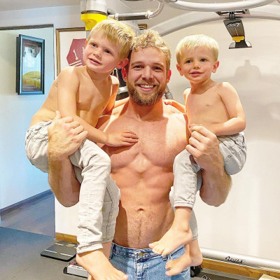 Max Thieriot pic #1254699