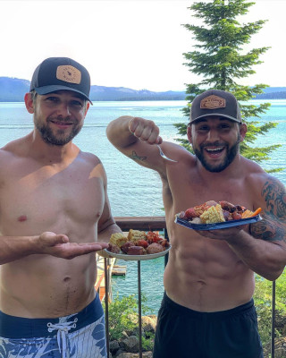 Max Thieriot pic #1261846