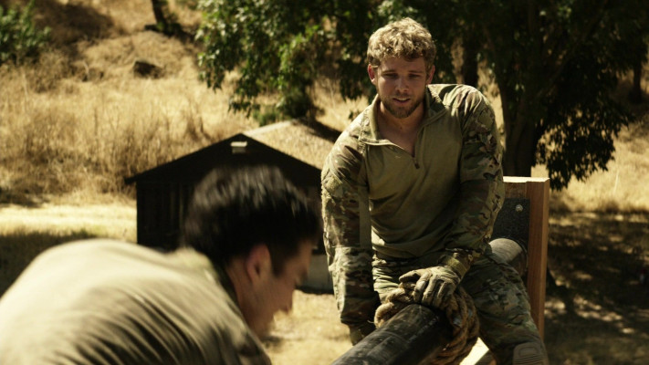 photo 10 in Max Thieriot gallery [id1272222] 2021-09-30 00:00:00