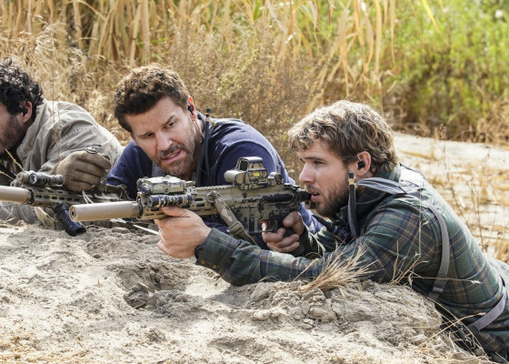 Max Thieriot pic #1243571