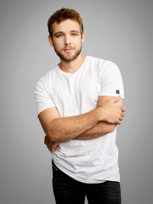Max Thieriot pic #1240811