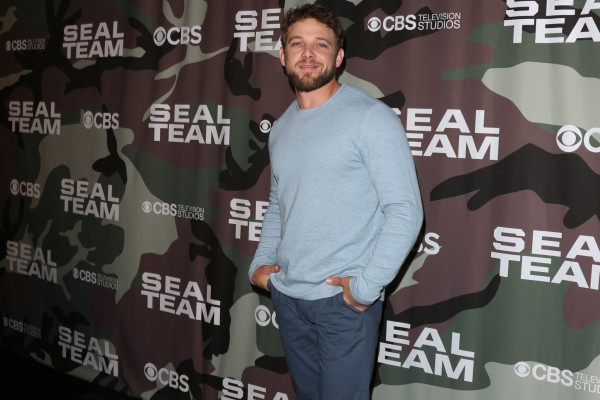 Max Thieriot pic #1241359