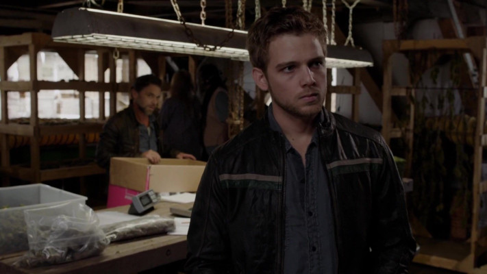photo 15 in Max Thieriot gallery [id1271360] 2021-09-24 00:00:00