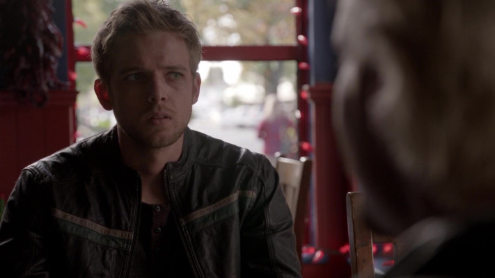photo 4 in Max Thieriot gallery [id1245777] 2021-01-18 00:00:00