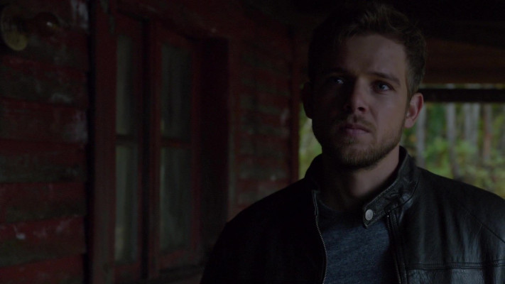 Max Thieriot pic #1238541
