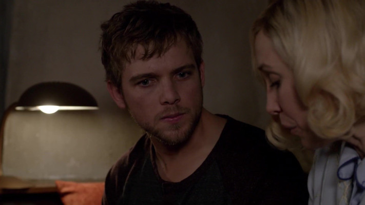 Max Thieriot pic #1283325