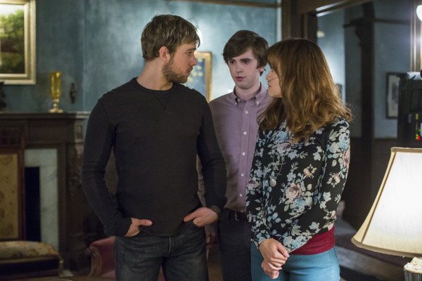 Max Thieriot pic #1255527