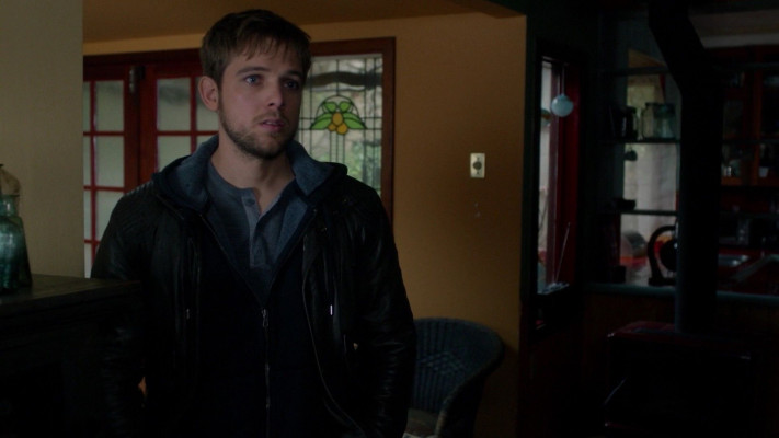 Max Thieriot pic #1239860