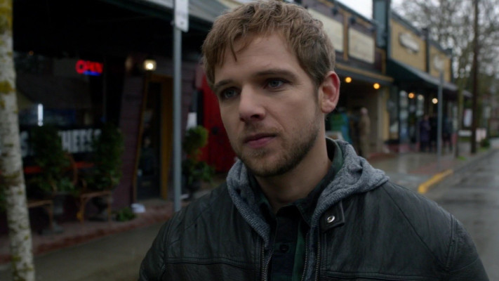 Max Thieriot pic #1265796