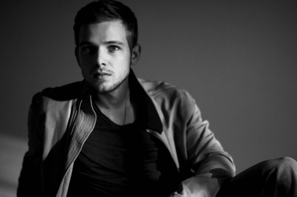 Max Thieriot pic #536127